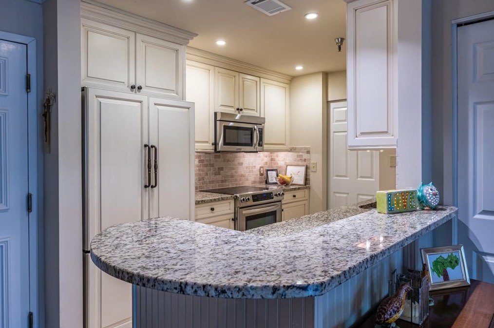 206 Ridley Howard Ct, Decatur GA  30030-2381 exterior