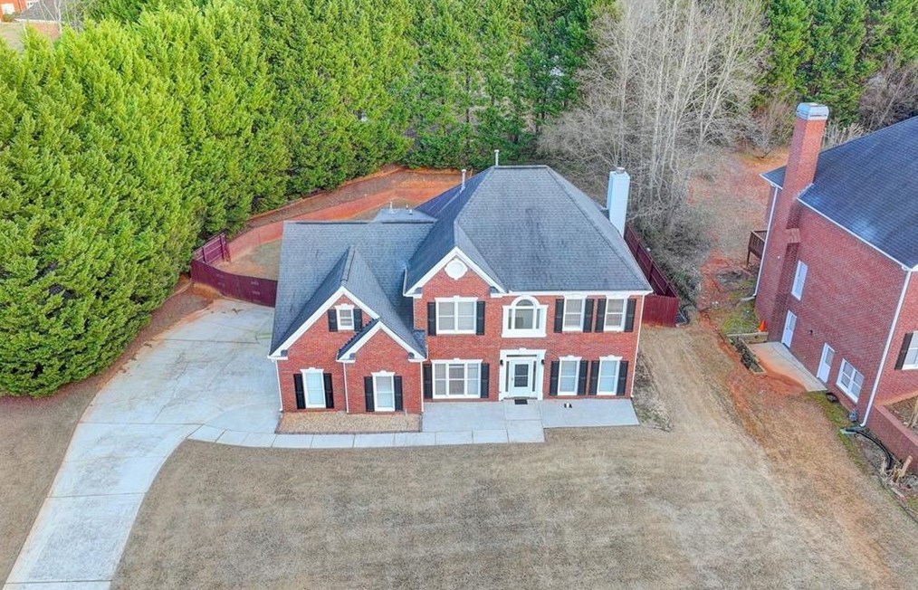 105 Cross Creek Dr, Lilburn, GA 30047