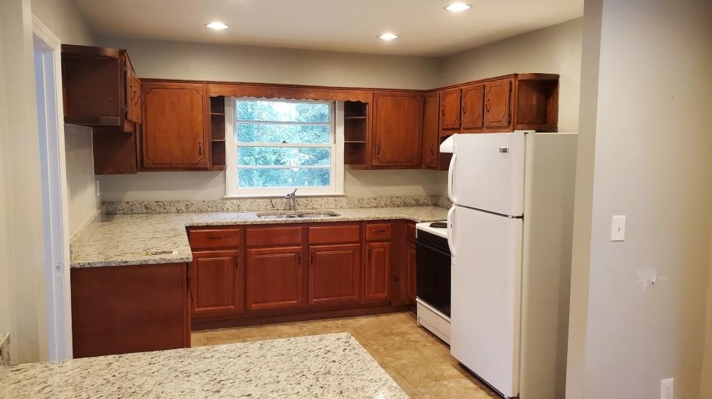 2306 Vistamont Dr, Decatur, GA 30033