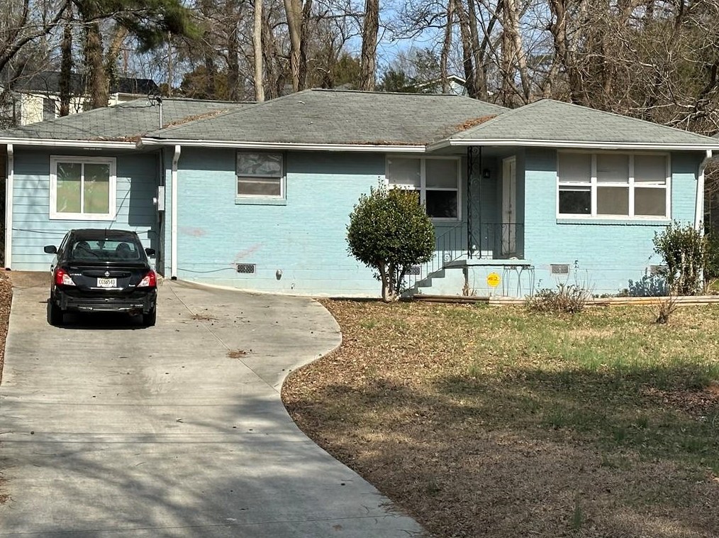2334 Marion Cir, Decatur, GA 30032-4057