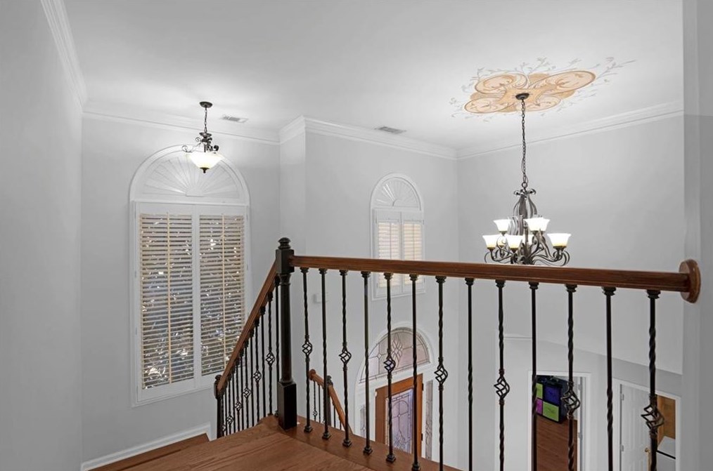 1096 Amberton Ln, Powder Springs, GA 30127-6910