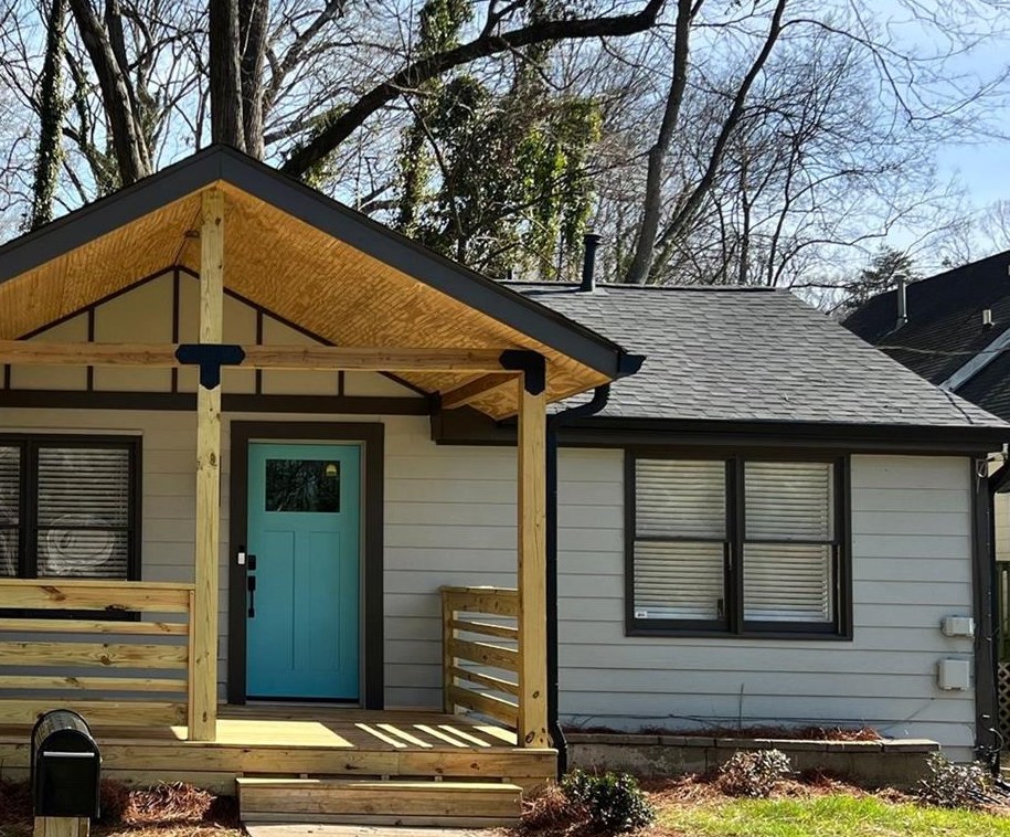 2405 Paul Ave, Atlanta, GA 30318-1132