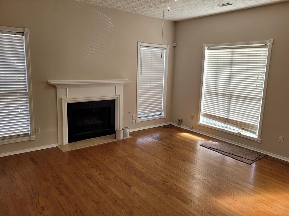 809 Wedgewood Way, Atlanta GA  30350-2067 exterior