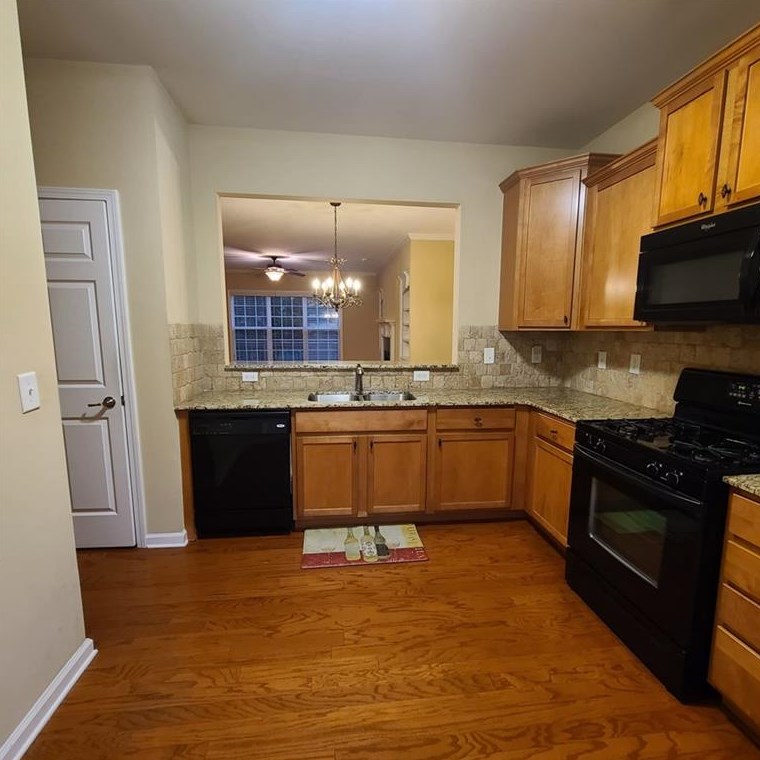 1849 Appaloosa Mill Ct, Buford, GA 30519