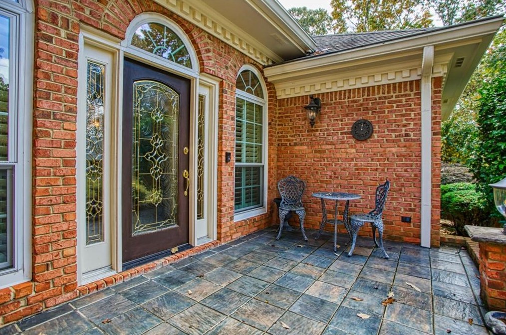 5920 Camelia Dr, Douglasville, GA 30135-5566