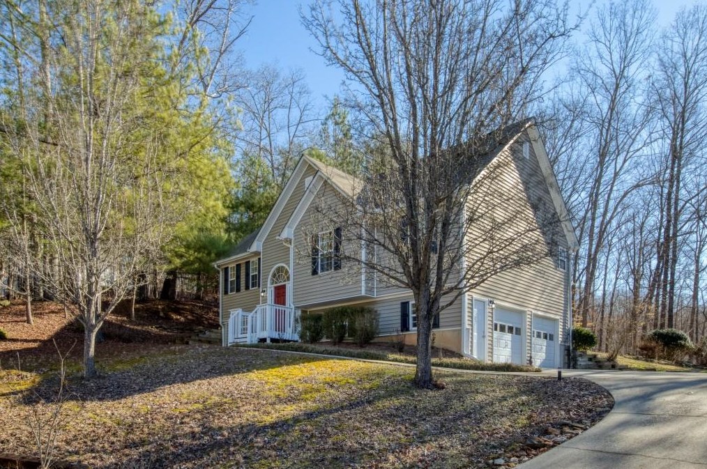 209 Mountain Brook Cir, Dahlonega, GA 30533