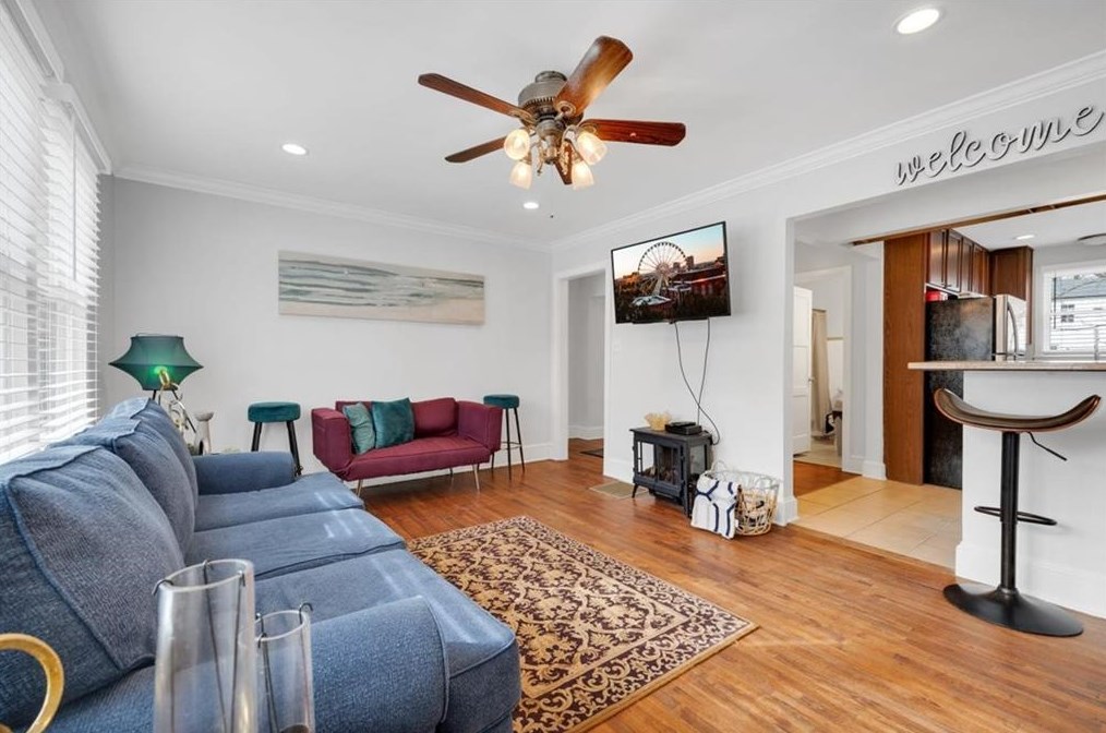 34 Sanderson St, Atlanta GA  30307-2732 exterior