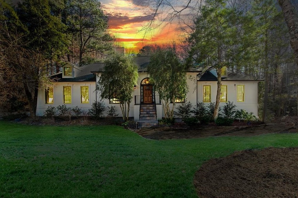 5465 Cameron Forest Pkwy, Alpharetta, GA 30022-6037