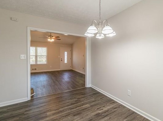 572 Emerald Pines Dr, Dallas GA  30157-8527 exterior