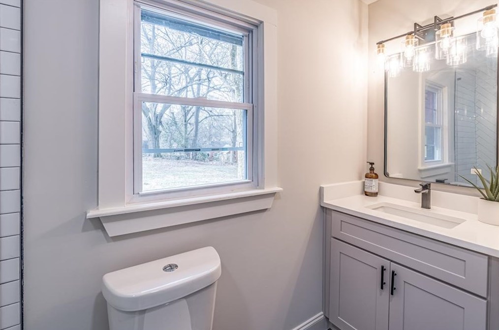 1153 Russell Dr, Decatur GA  30030-4746 exterior