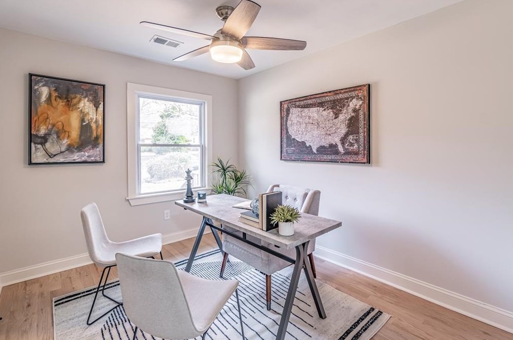 1153 Russell Dr, Decatur GA  30030-4746 exterior