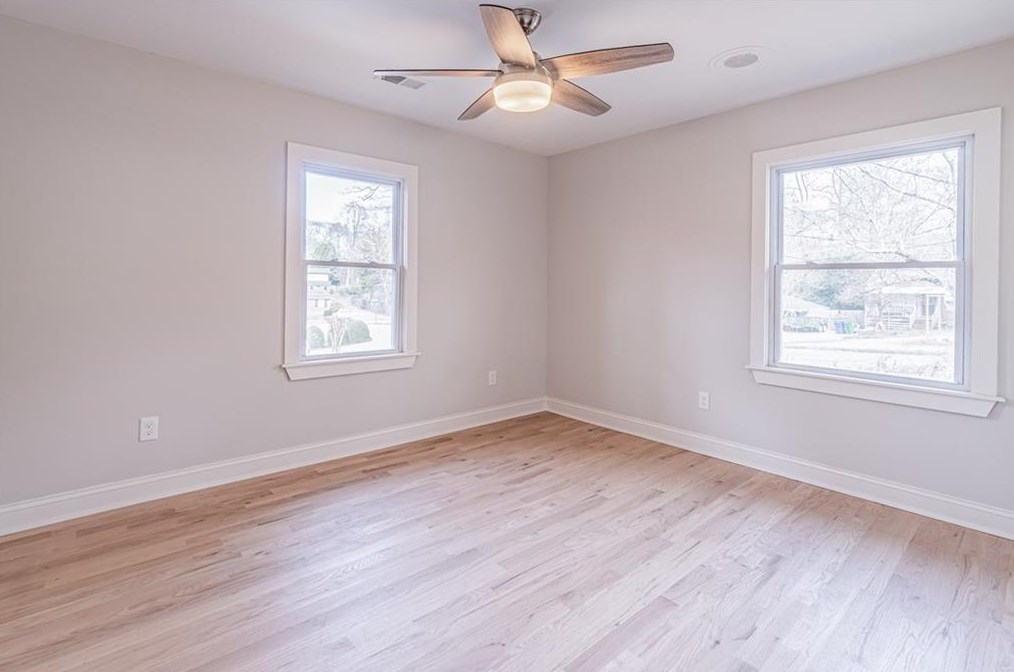 1153 Russell Dr, Decatur GA  30030-4746 exterior