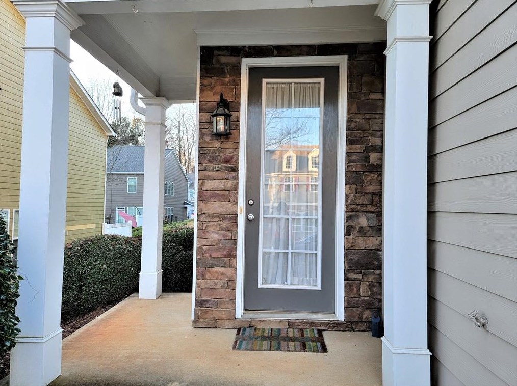 969 Pierce Ivy Ct, Lawrenceville, GA 30043
