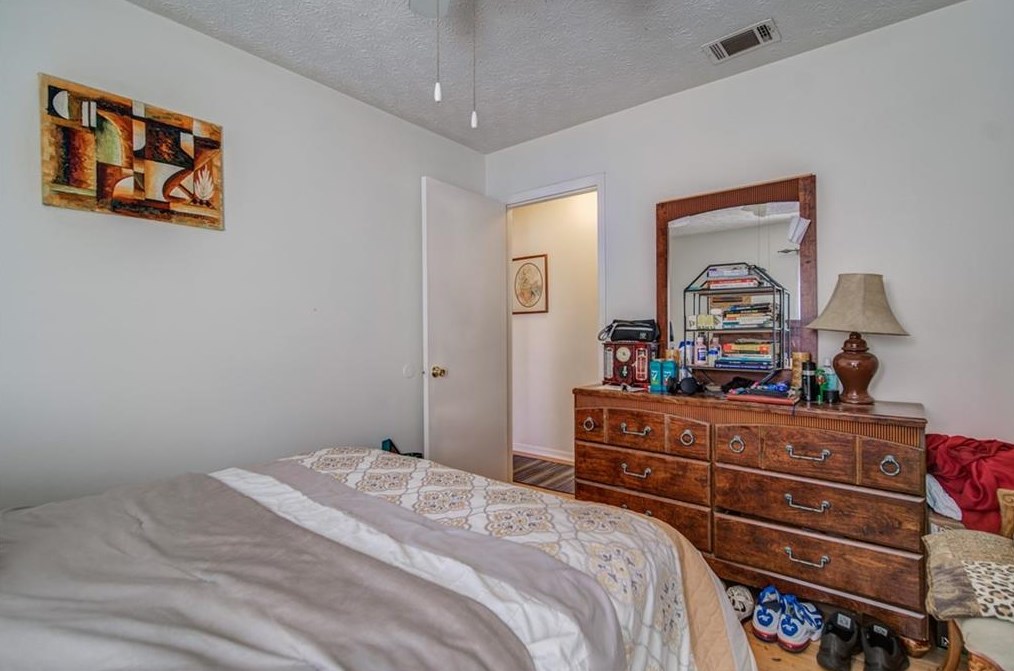 4422 Wellington Ter, Decatur GA  30035-4243 exterior