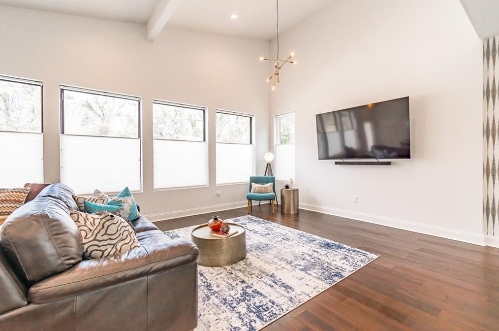 2399 Fair Ln, Decatur GA  30032-6359 exterior