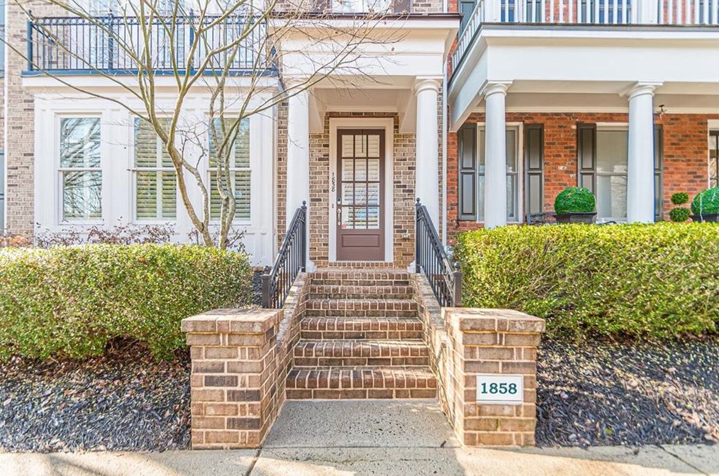 1858 Adagio Dr, Alpharetta, GA 30009-4816