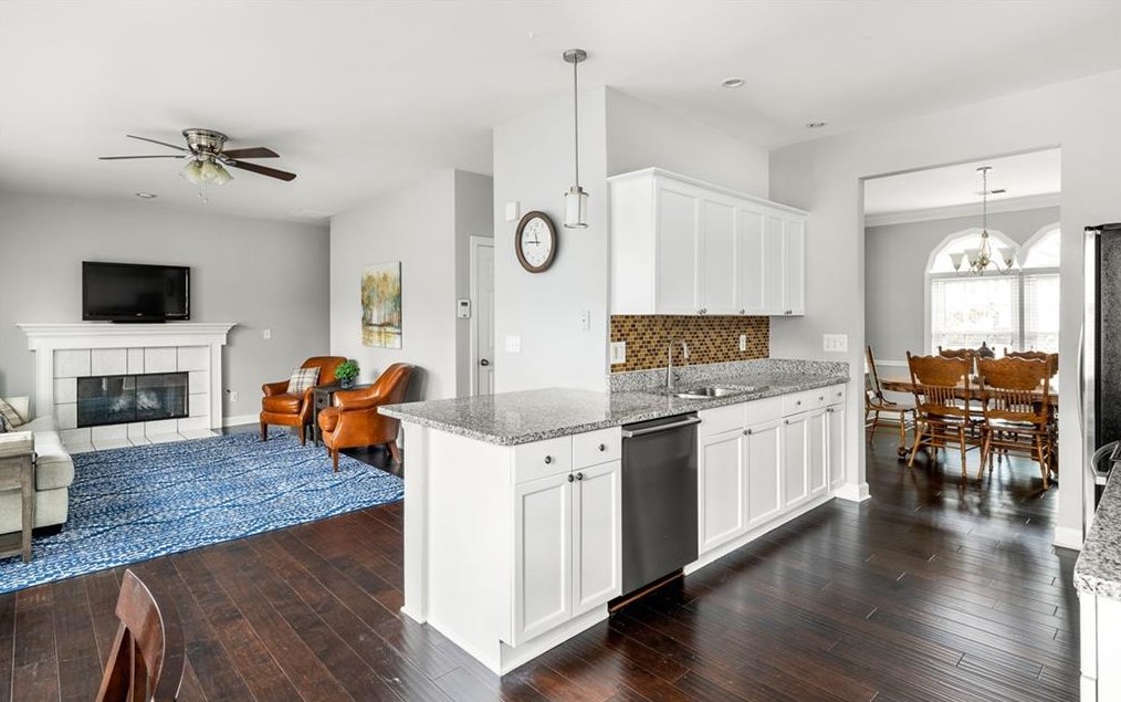 4070 Pineset Dr, Alpharetta, GA 30022-4969