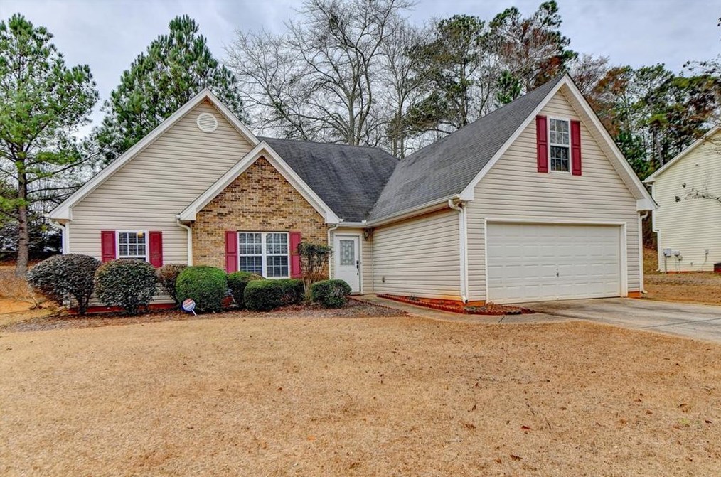 4465 Summit Heights Dr, Lithonia, GA 30039