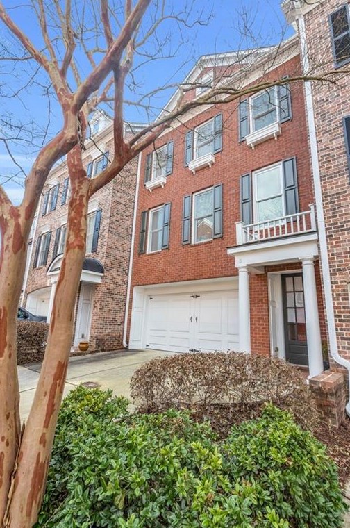 1705 Legacy Cove Ln, Roswell, GA 30075-8251