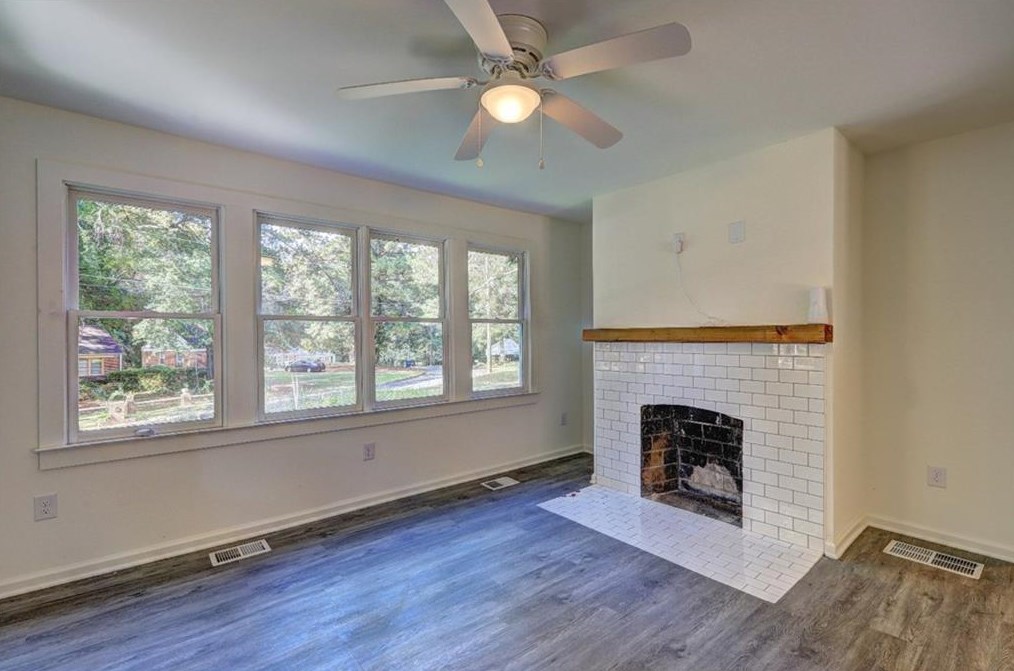 259 Whitaker Cir, Atlanta GA  30314-1623 exterior