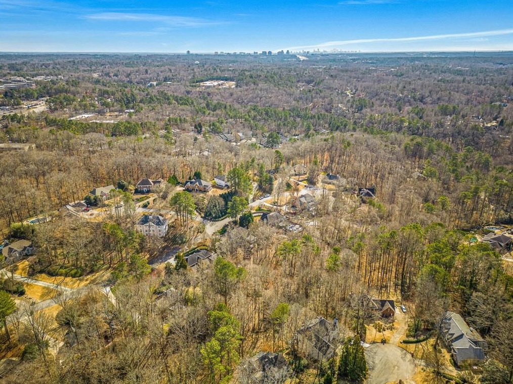 8415 Valemont Dr, Atlanta GA  30350-2847 exterior
