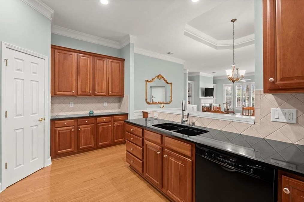 3063 Oakside Cir, Alpharetta GA  30004-4299 exterior