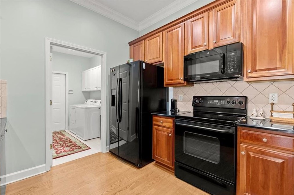 3063 Oakside Cir, Alpharetta GA  30004-4299 exterior