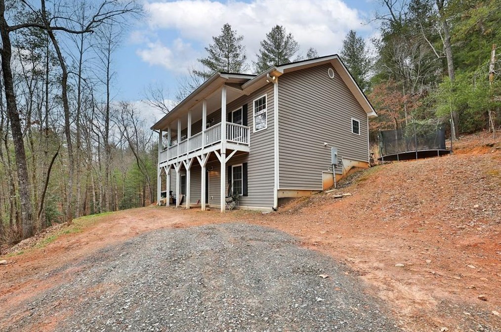 1240 E New Hope Rd, Ellijay, GA 30536