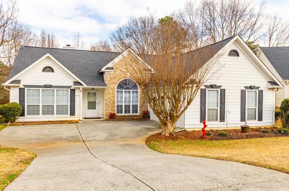 445 Avalon Forest Dr, Lawrenceville, GA 30044