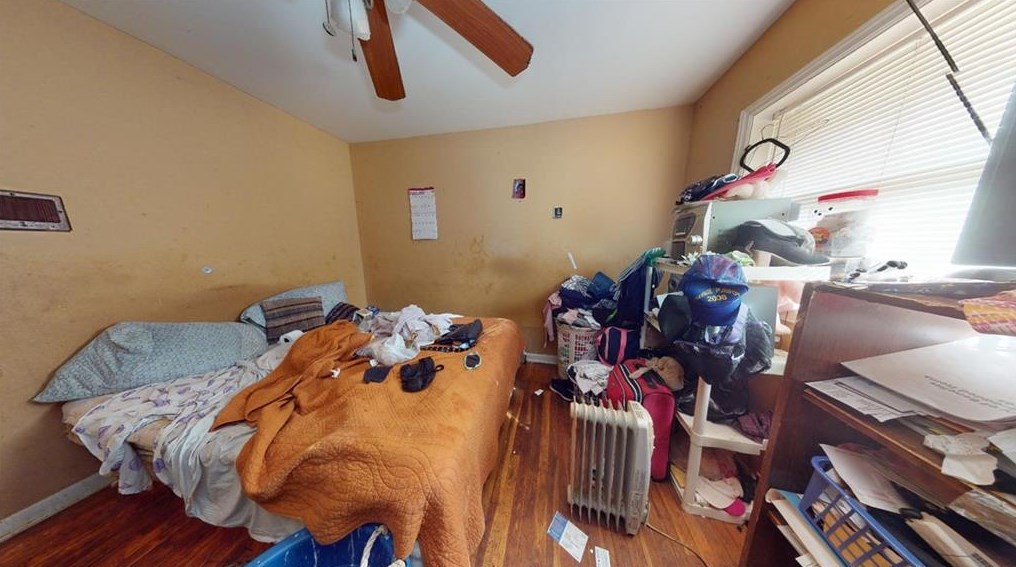 4006 Hilda Cir, Decatur GA  30035-1103 exterior