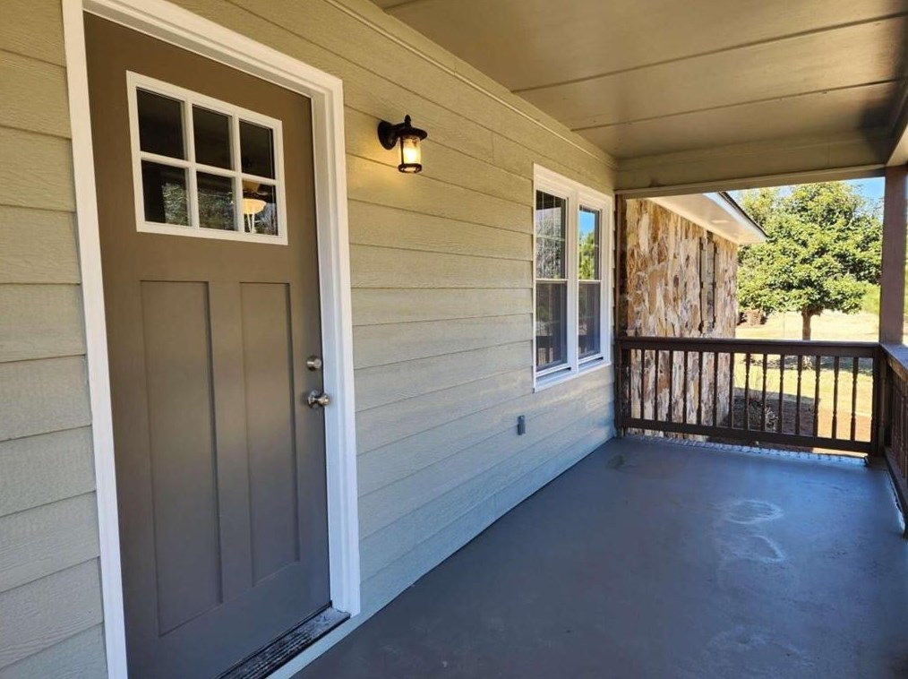 23 Oakwood Dr, Cedartown, GA 30125-6304