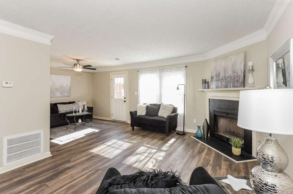6628 Meadow Green Cir, Norcross, GA 30092