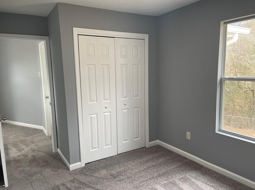 2243 Hampton Dr, Decatur GA  30035-3633 exterior