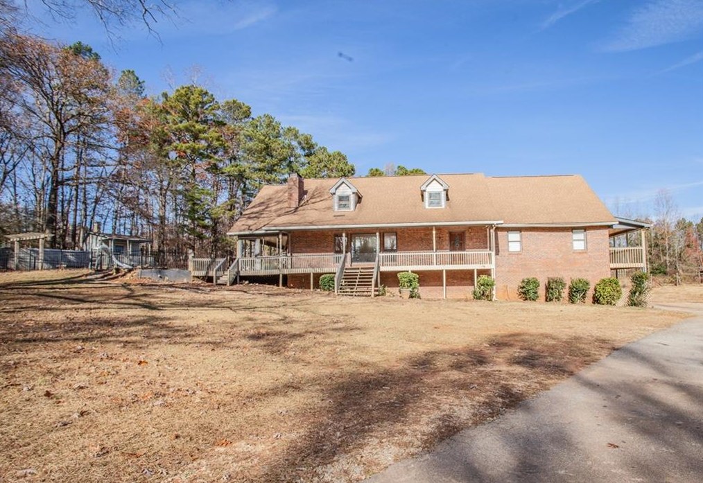 6746 Mason Creek Rd, Douglasville, GA 30135-4512