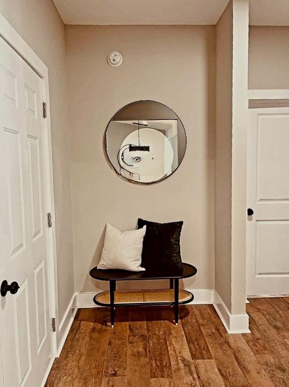 1233 Conway Rd, Decatur GA  30030-4569 exterior