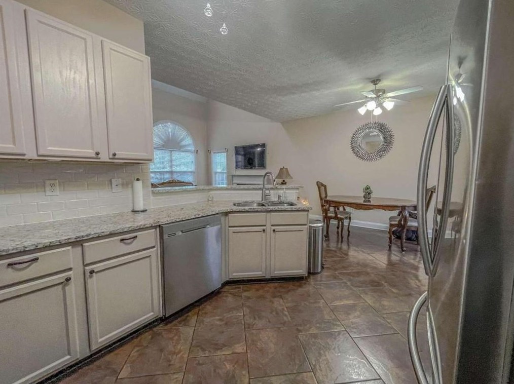 2951 Leatherleaf Trl, Douglasville GA  30135-8932 exterior