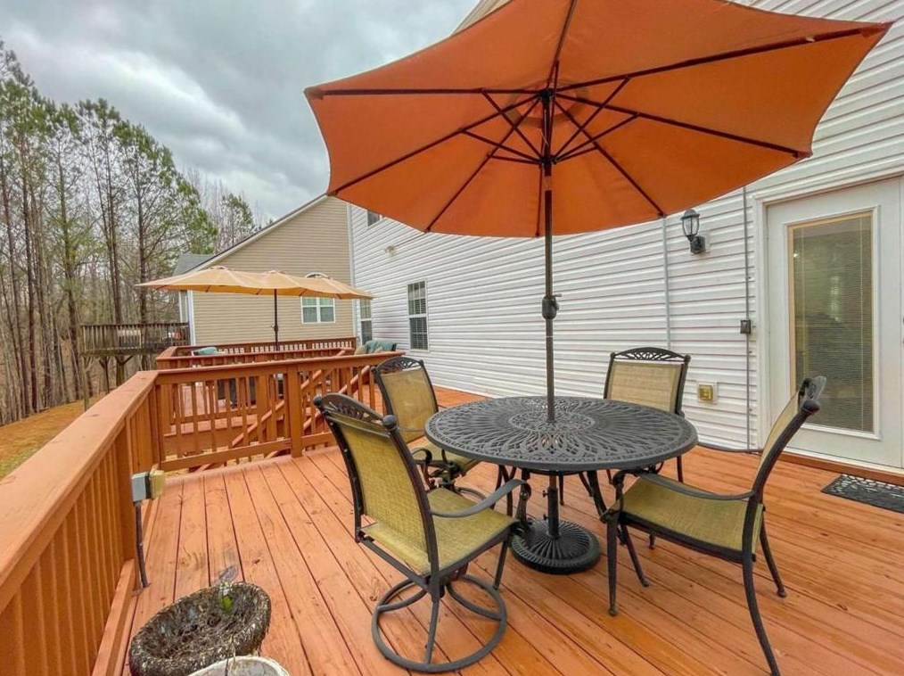 2951 Leatherleaf Trl, Douglasville GA  30135-8932 exterior