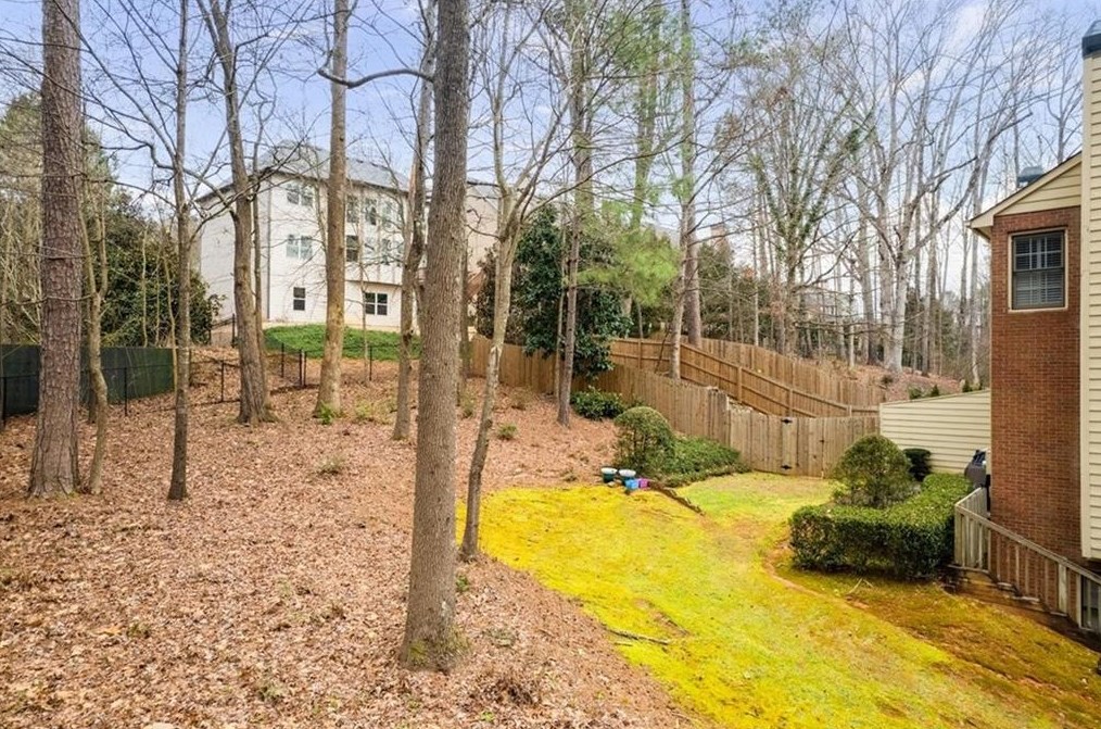 132 Weatherburne Dr, Roswell, GA 30076-2254