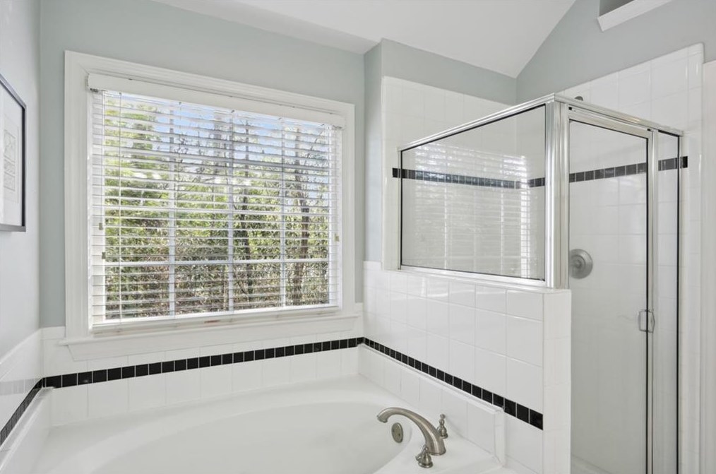 424 Springdale St, Decatur GA  30030-2724 exterior