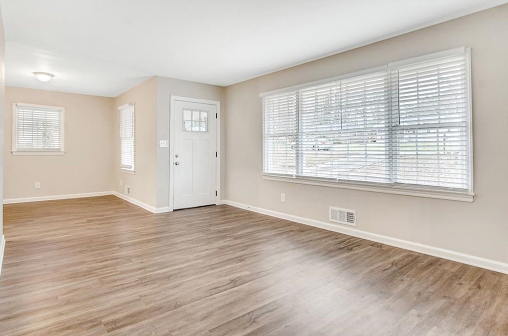 2839 Long Way, Decatur GA  30032-4229 exterior