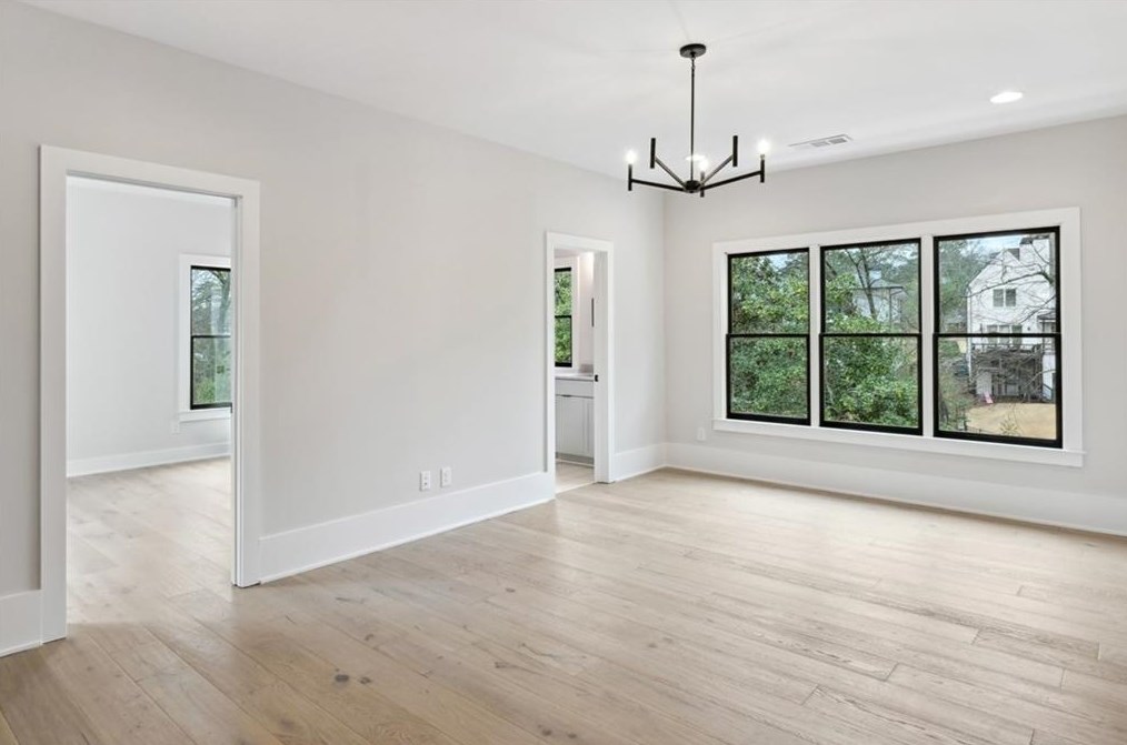 1515 Tryon Rd, Atlanta GA  30319-2940 exterior