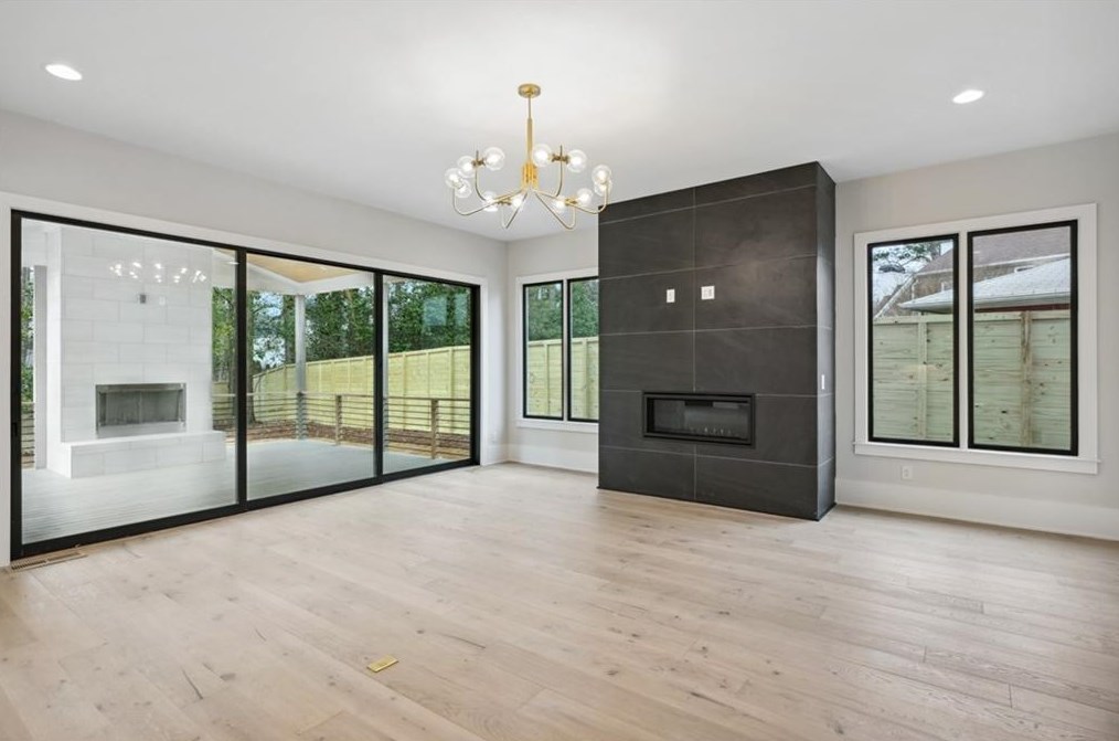 1515 Tryon Rd, Atlanta GA  30319-2940 exterior