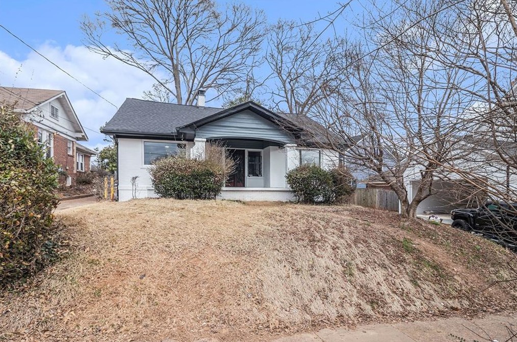 1511 Olympian Way, Atlanta GA  30310-2446 exterior