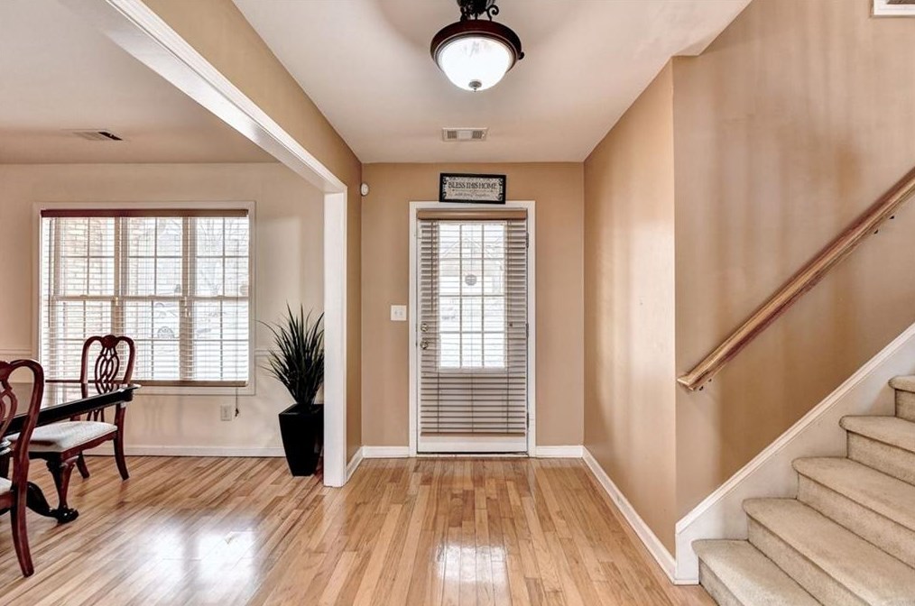 1156 Chandler Way Dr, Lawrenceville, GA 30045-8163