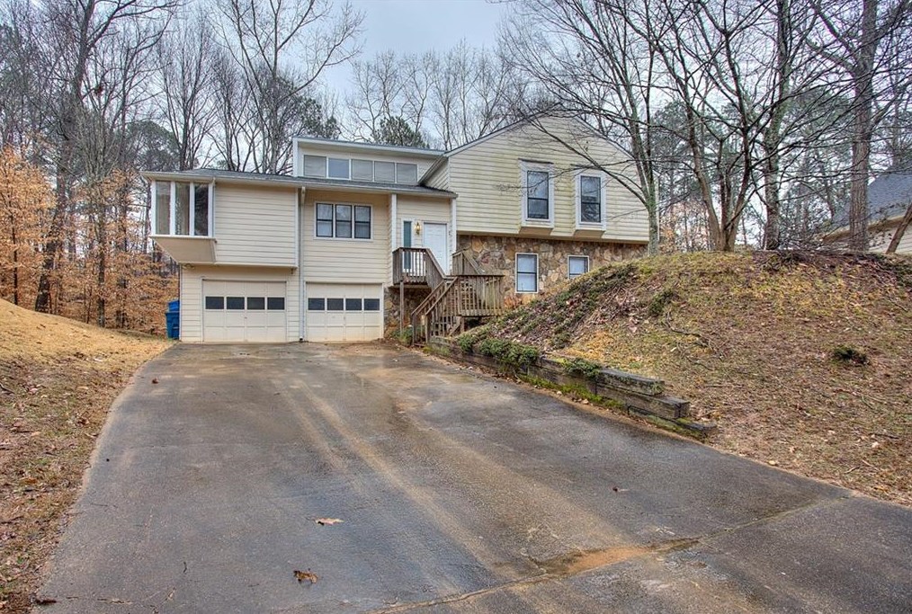 235 Waters Mill Trl, Alpharetta, GA 30022-4493