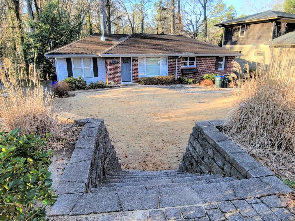 2633 Mural Dr, Atlanta, GA 30341