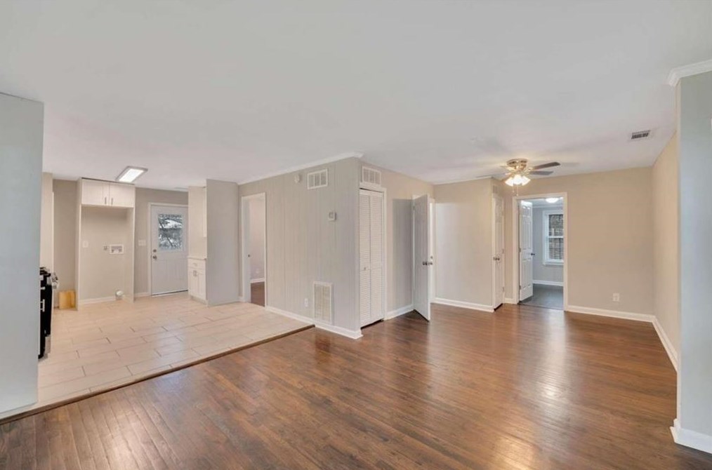 2771 Knoll Rd, Smyrna, GA 30080-2465
