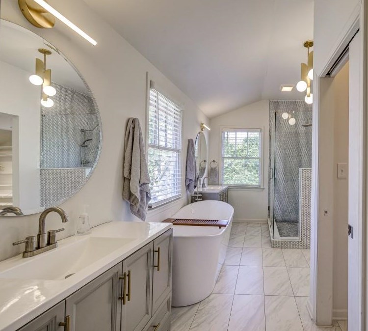 3716 Winters Hill Dr, Atlanta GA  30360-1329 exterior