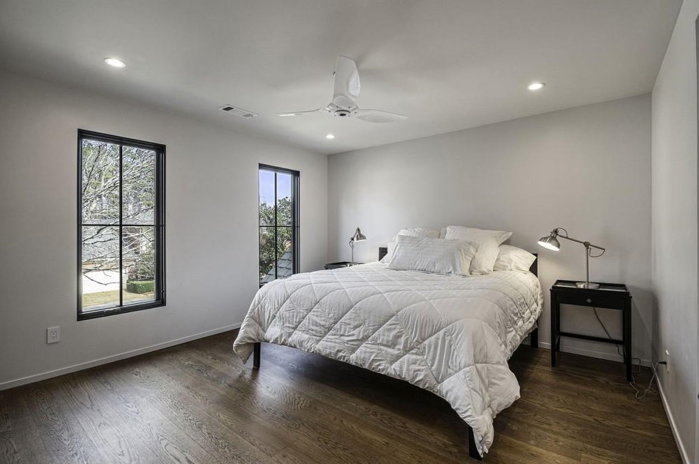 630 Pinetree Dr, Decatur GA  30030-2326 exterior