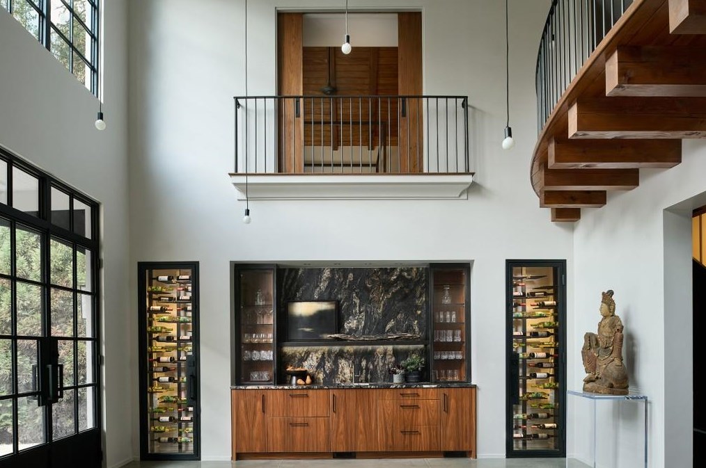 630 Pinetree Dr, Decatur GA  30030-2326 exterior